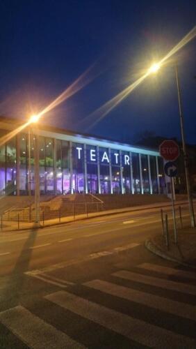 dc6b2121-ddf3-46bd-8718-f40bb0109378